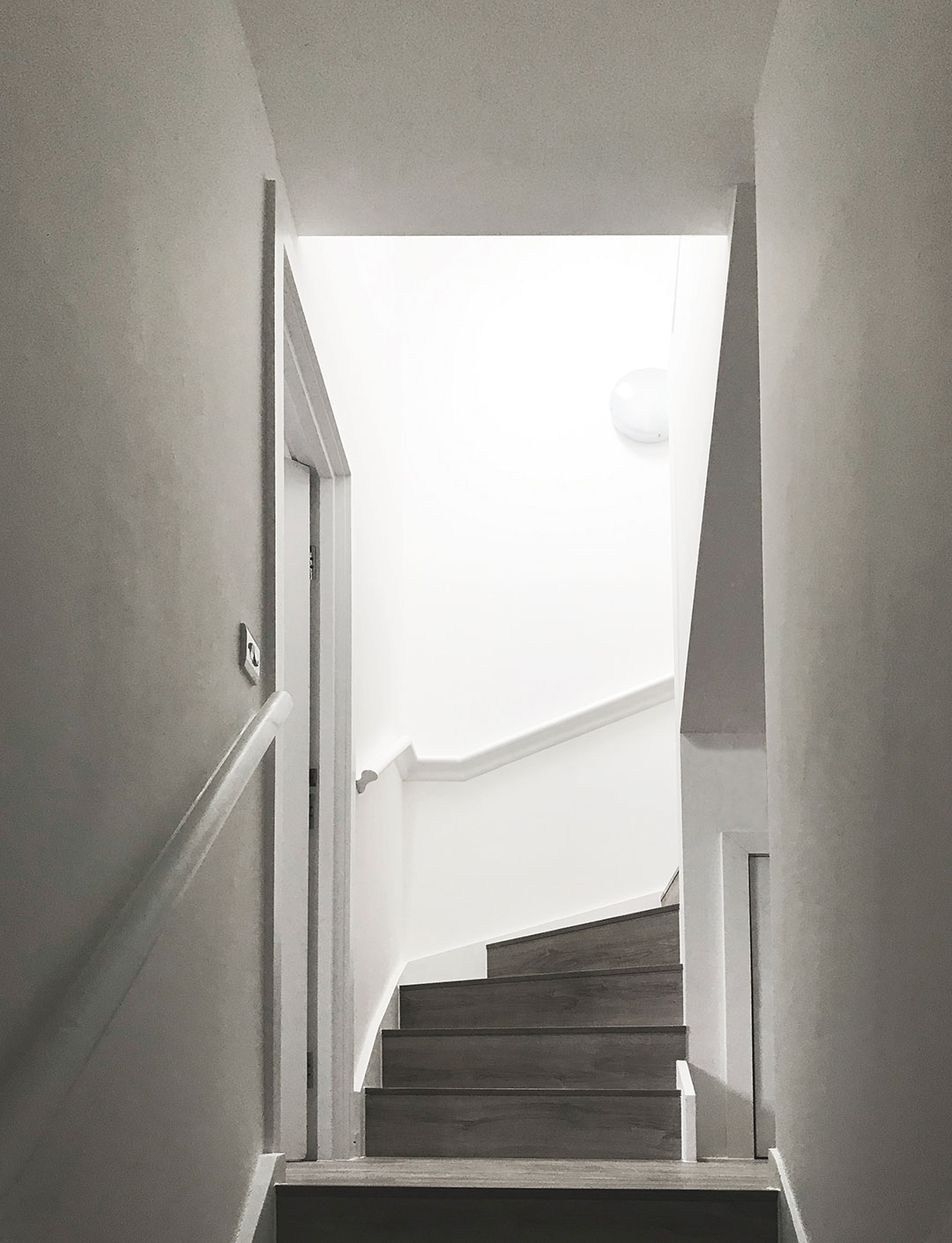 15 Bushwood Stairs